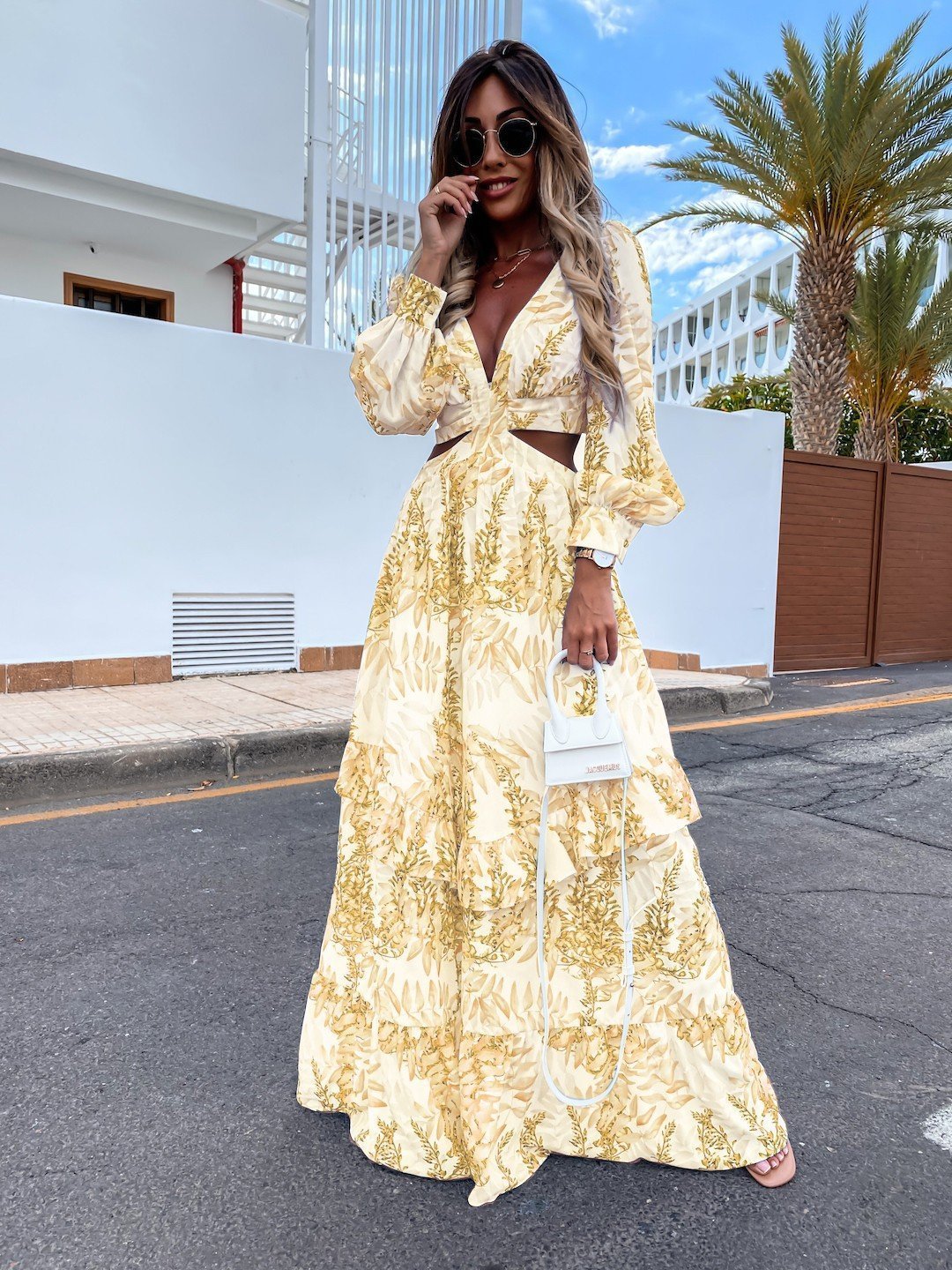 Robe Longue Fleurie Col V